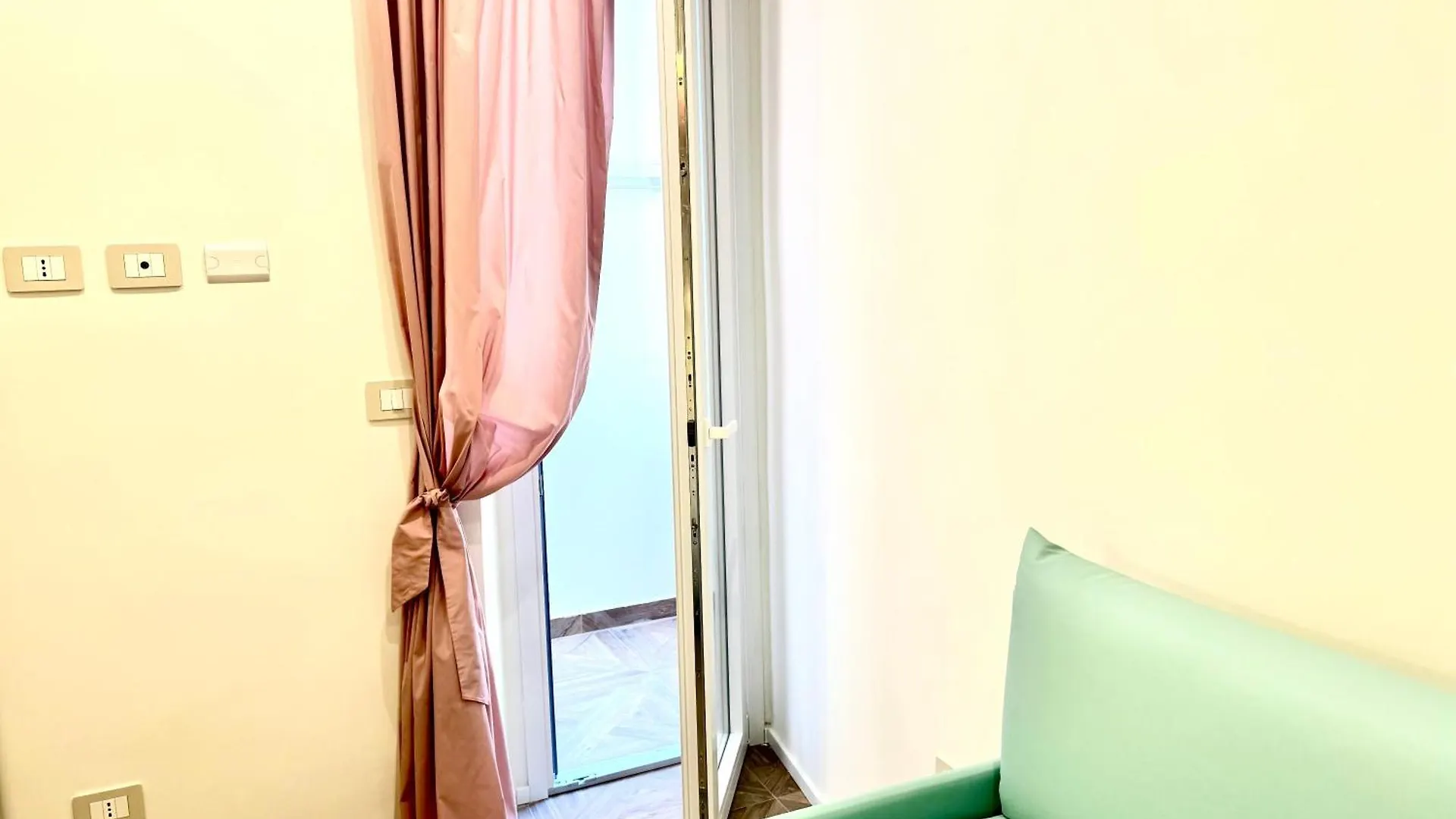 Hotel Astigiana&Appartamenti Varazze 3*,  Italia