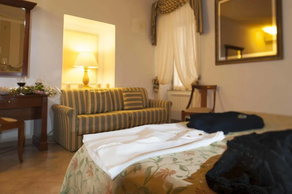 Hotel Astigiana&Appartamenti Varazze 3*,  Italia
