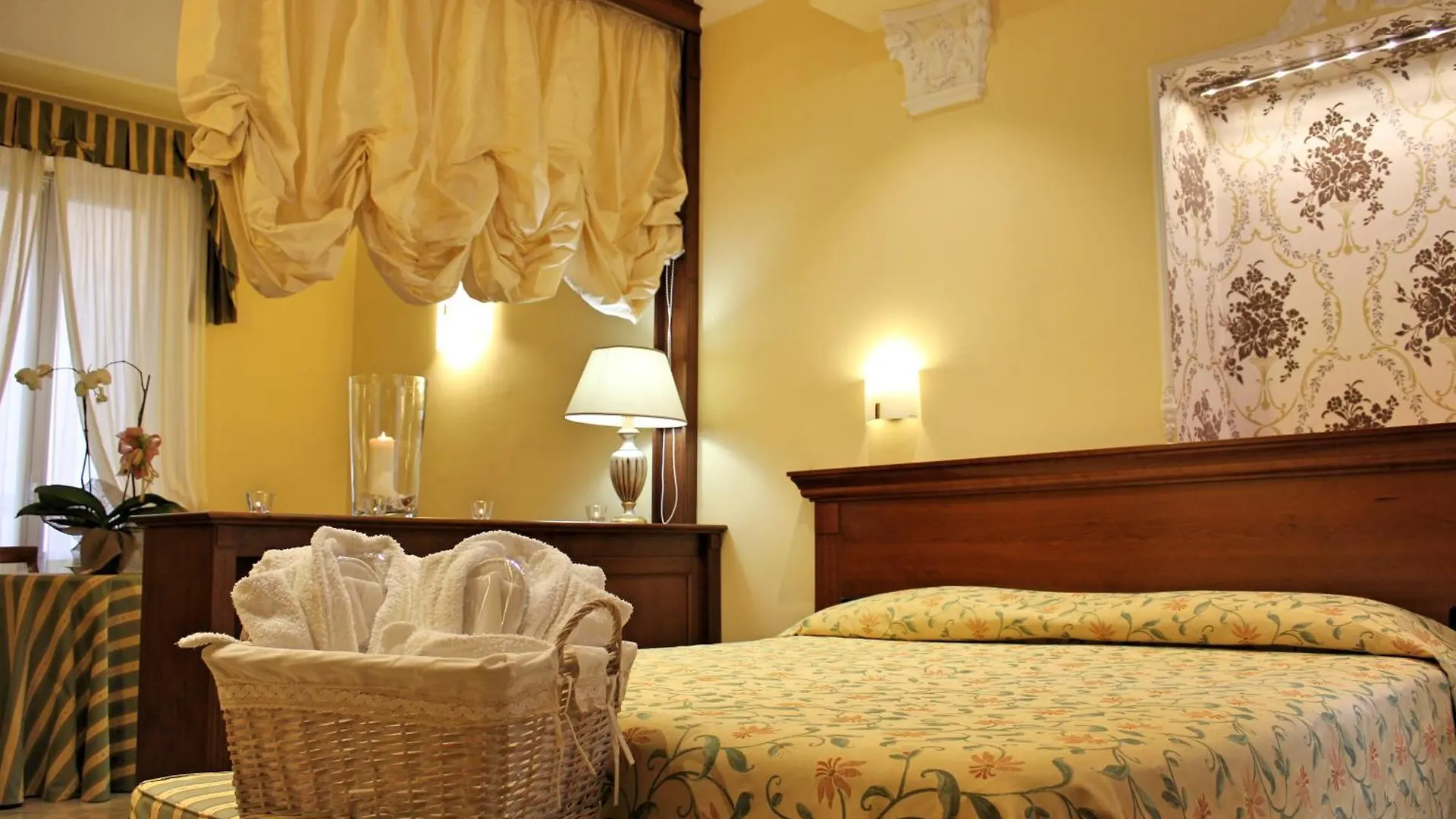 Hotel Astigiana&Appartamenti Varazze