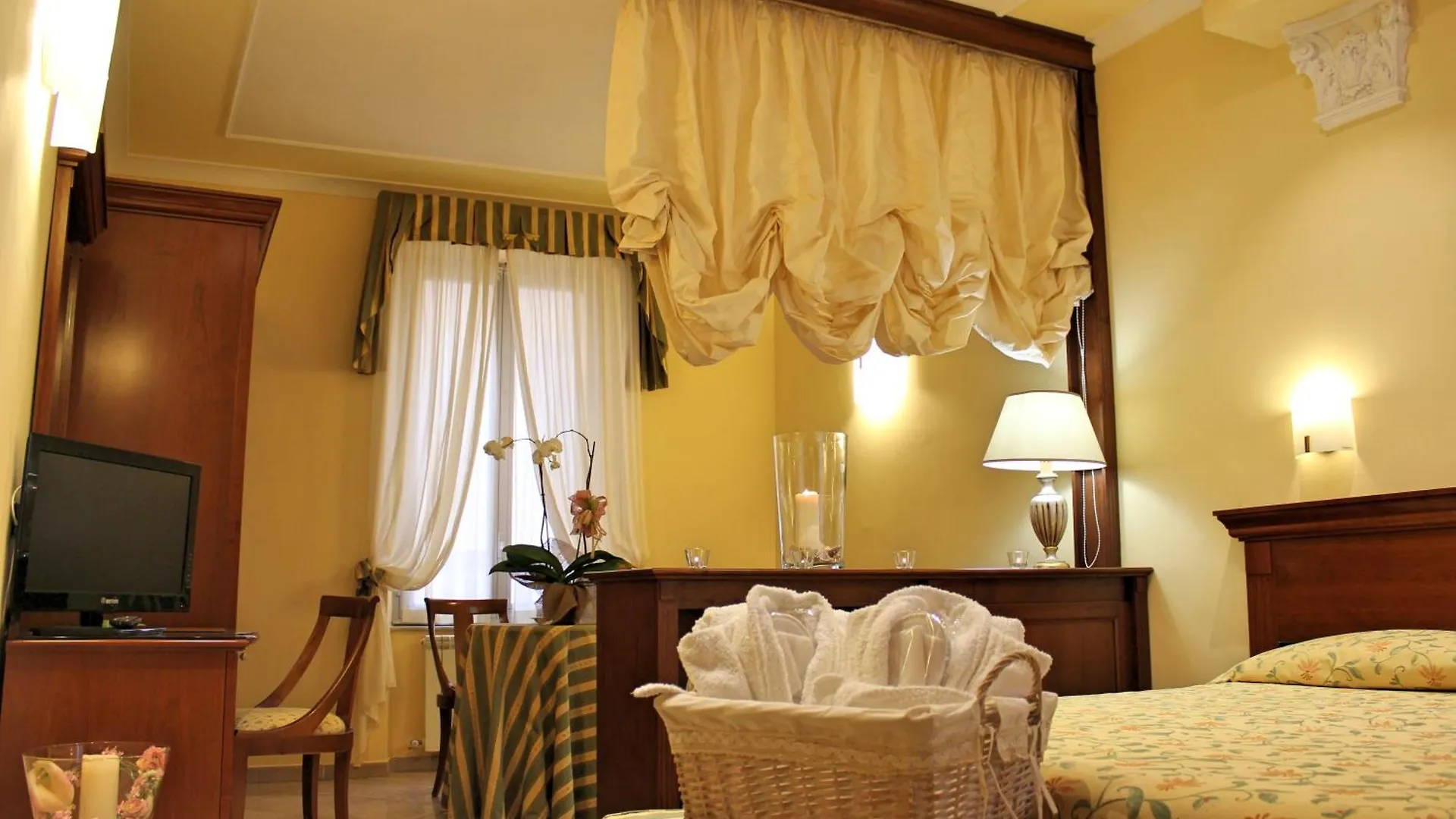 Hotel Astigiana & Appartamenti Varazze