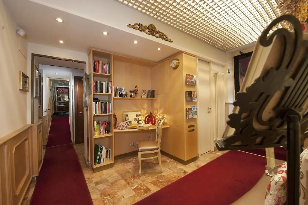 Hotel Astigiana&Appartamenti Varazze